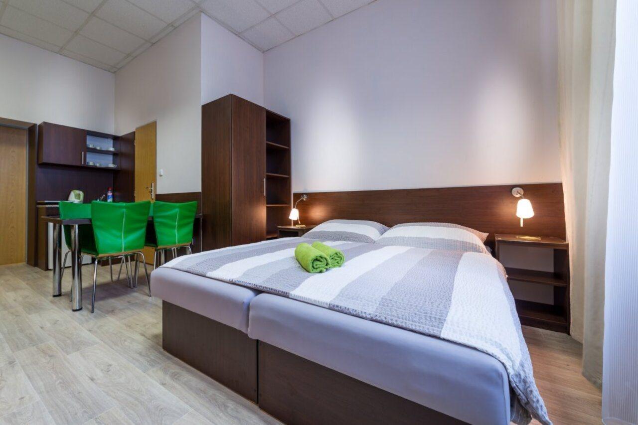 Aparthotel The Botanist à Prague Extérieur photo
